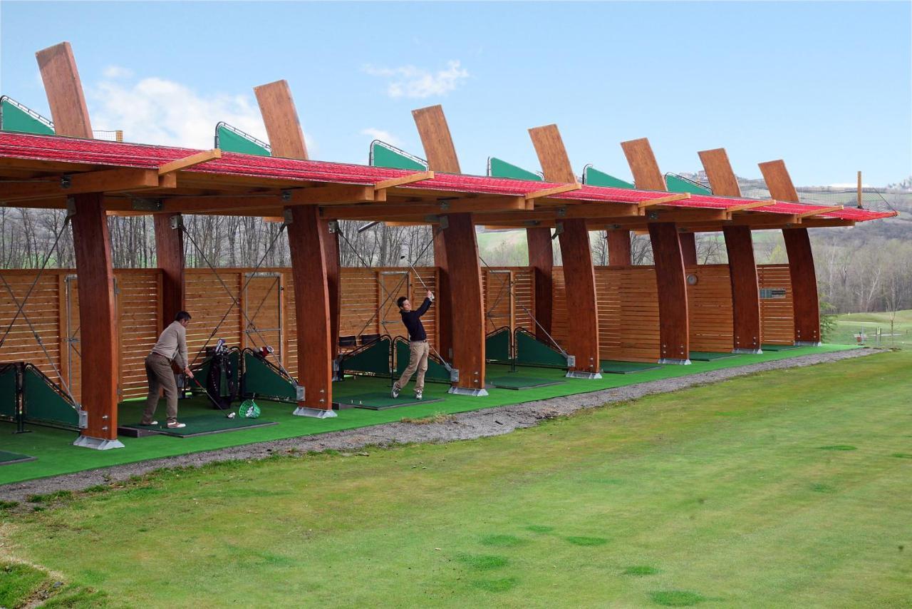 Golf Valcurone Hotell Momperone Eksteriør bilde