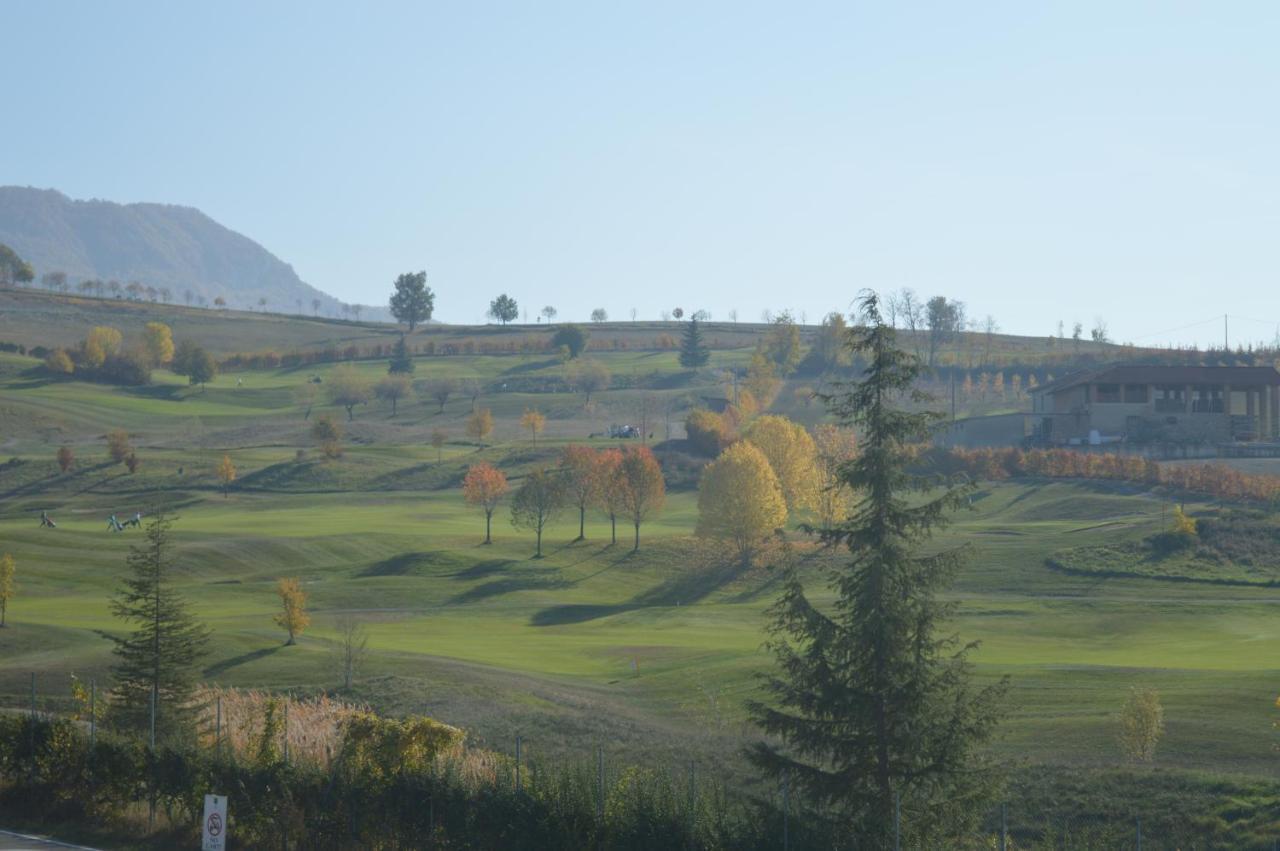 Golf Valcurone Hotell Momperone Eksteriør bilde